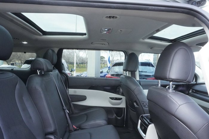2022 Kia Carnival Platinum