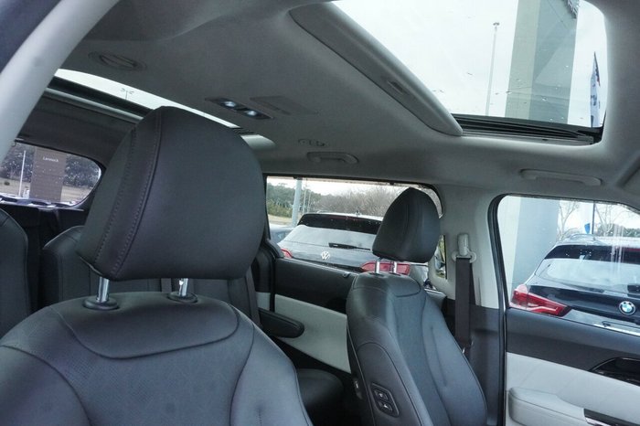 2022 Kia Carnival Platinum