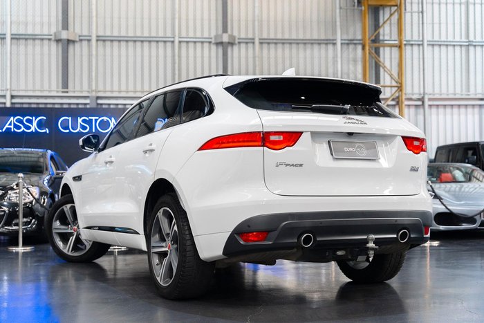 2016 Jaguar F-PACE 30d R-Sport