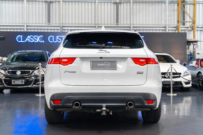 2016 Jaguar F-PACE 30d R-Sport