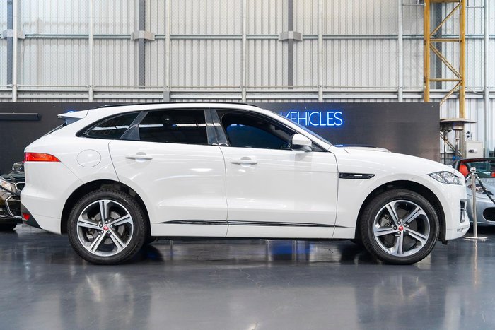 2016 Jaguar F-PACE 30d R-Sport