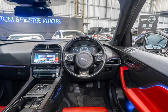 2016 Jaguar F-PACE 30d R-Sport