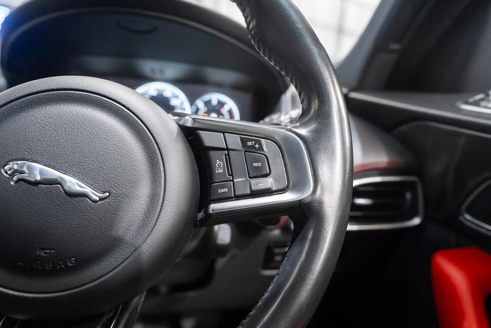 2016 Jaguar F-PACE 30d R-Sport