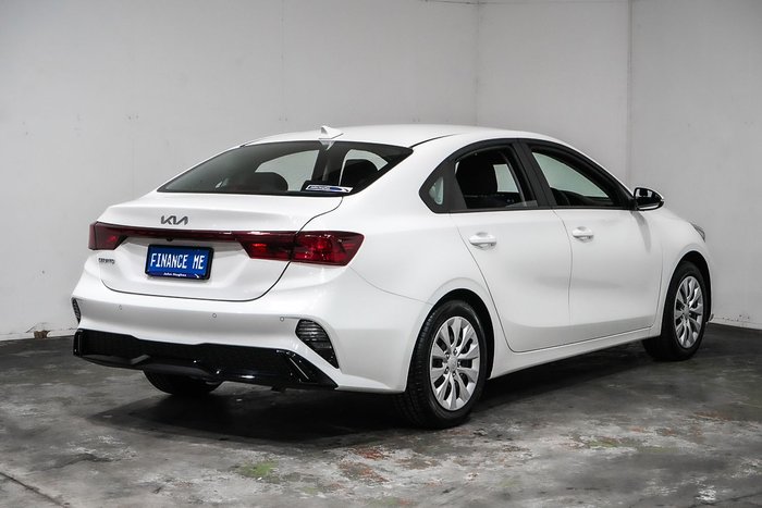2024 Kia Cerato S