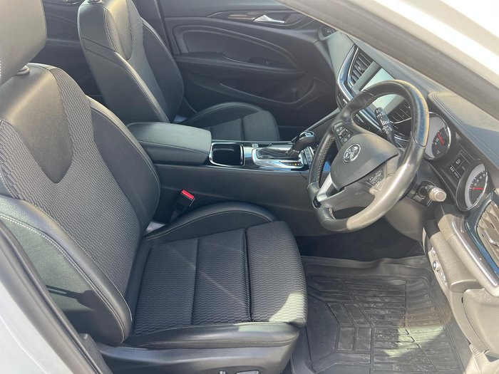 2018 Holden Commodore RS