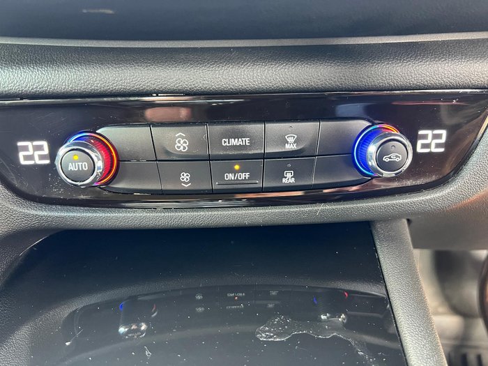 2018 Holden Commodore RS