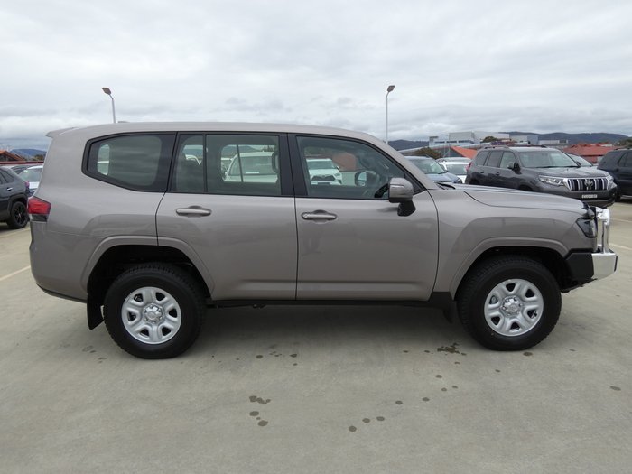 2025 Toyota Landcruiser
