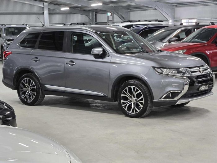 2016 Mitsubishi Outlander XLS