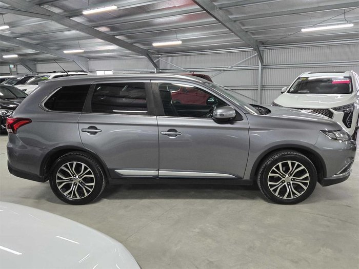 2016 Mitsubishi Outlander XLS