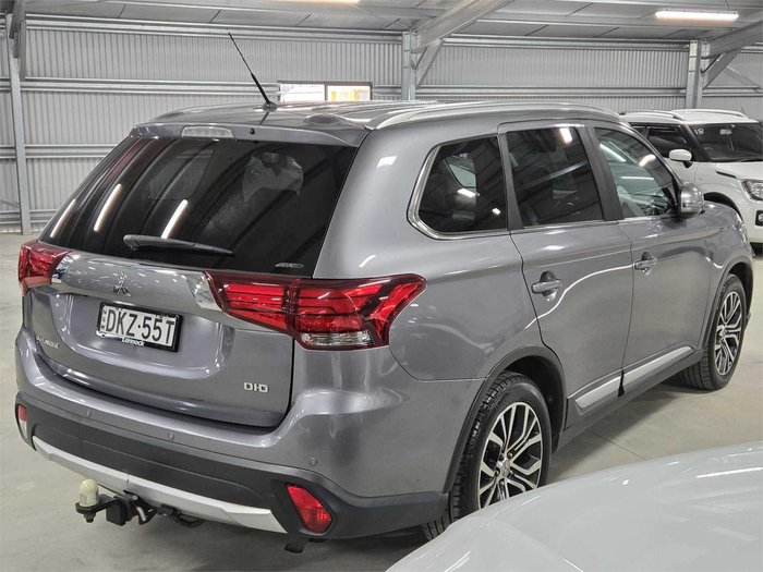 2016 Mitsubishi Outlander XLS