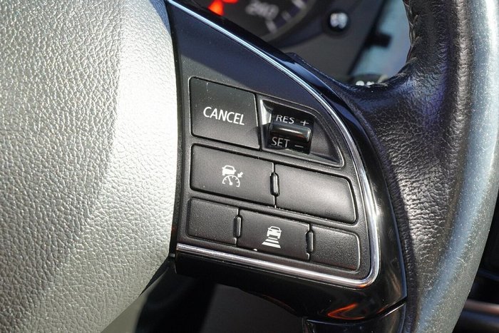 2017 Mitsubishi Outlander LS