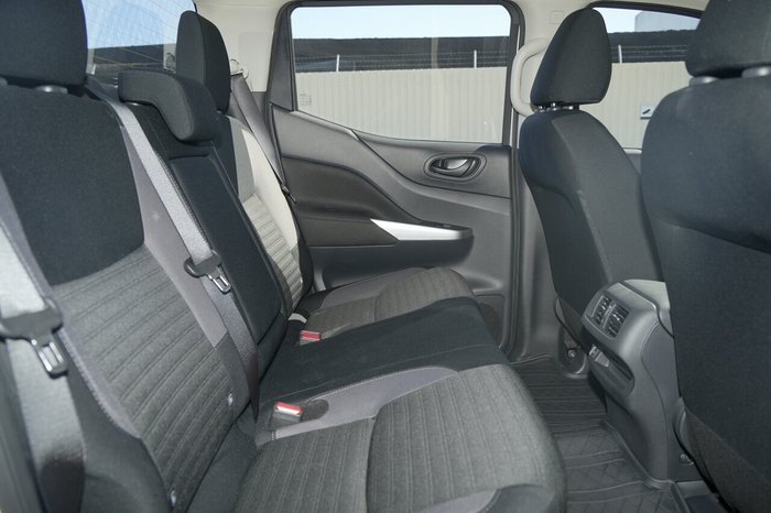2024 Nissan Navara SL Warrior
