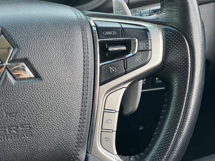 2016 Mitsubishi Pajero Sport GLX