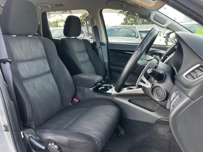 2016 Mitsubishi Pajero Sport GLX