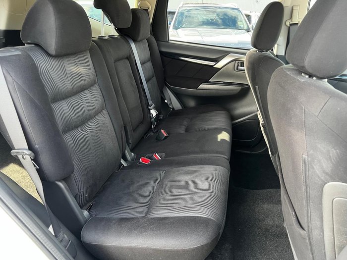 2016 Mitsubishi Pajero Sport GLX