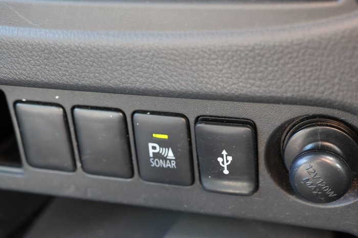 2019 Mitsubishi Triton GLX ADAS