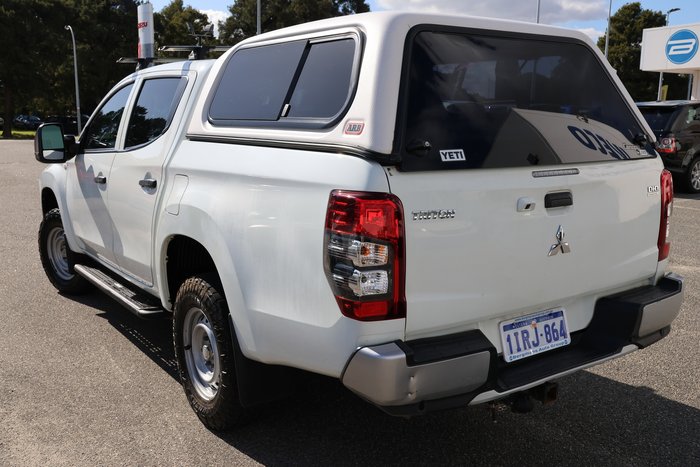 2019 Mitsubishi Triton GLX ADAS