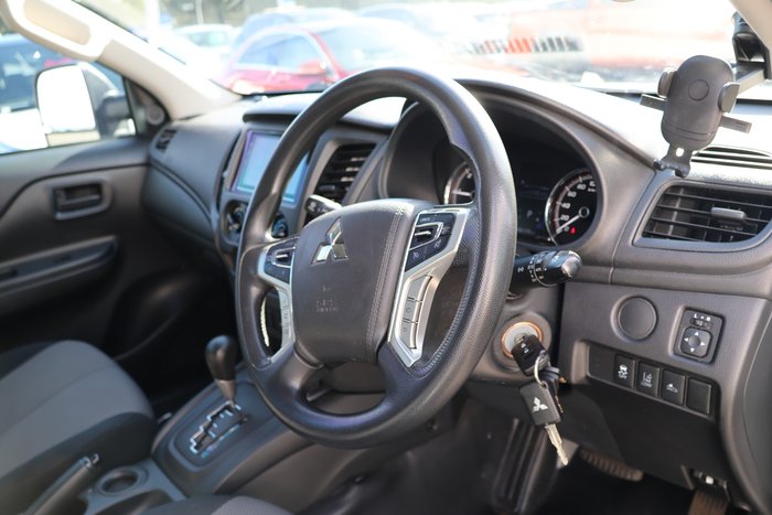 2019 Mitsubishi Triton GLX ADAS
