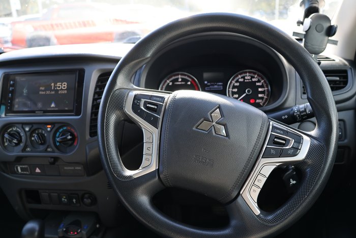 2019 Mitsubishi Triton GLX ADAS