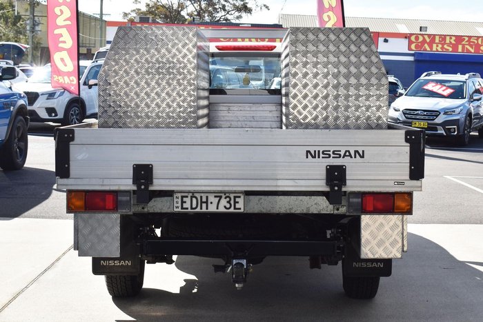 2019 Nissan Navara RX