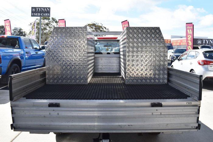 2019 Nissan Navara RX