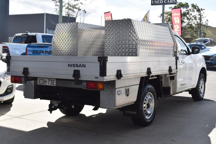 2019 Nissan Navara RX