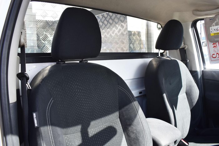 2019 Nissan Navara RX