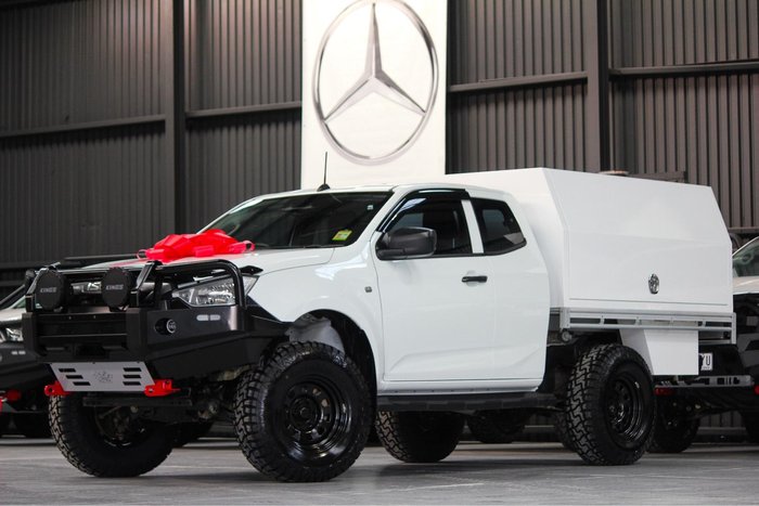 2022 Isuzu D-MAX SX MY22 4X4 Dual Range Mineral White
