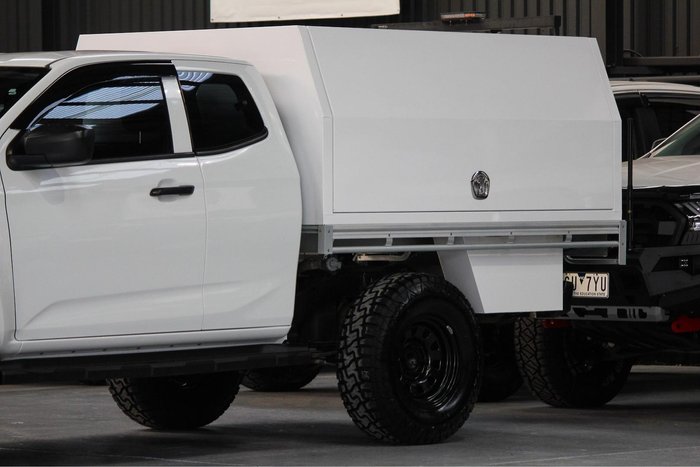 2022 Isuzu D-MAX SX MY22 4X4 Dual Range Mineral White