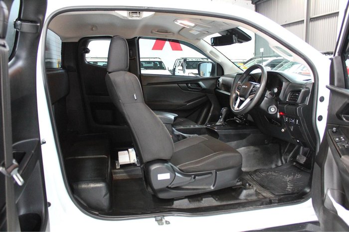 2022 Isuzu D-MAX SX MY22 4X4 Dual Range Mineral White
