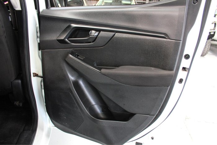 2022 Isuzu D-MAX SX MY23 4X4 Dual Range Mineral White