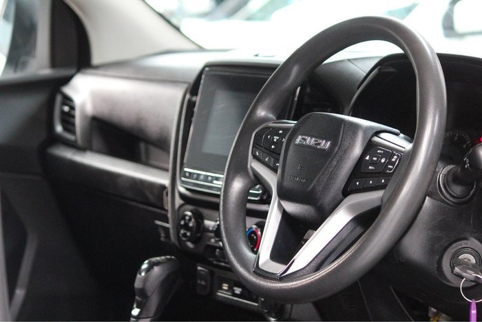 2022 Isuzu D-MAX SX MY23 4X4 Dual Range Mineral White