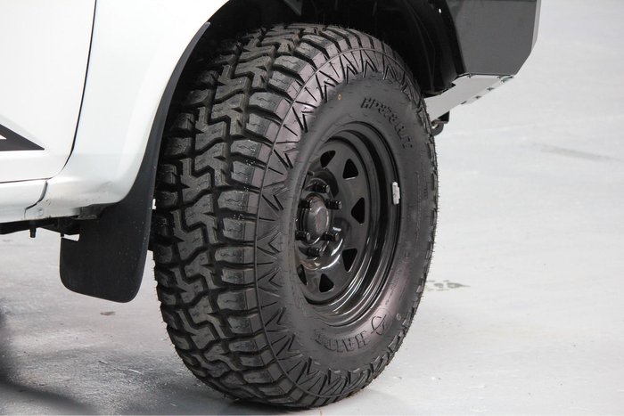 2022 Isuzu D-MAX SX MY23 4X4 Dual Range Mineral White