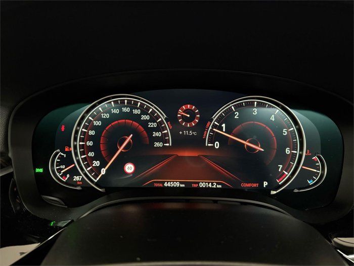 2017 BMW 5 Series 530i Luxury Line