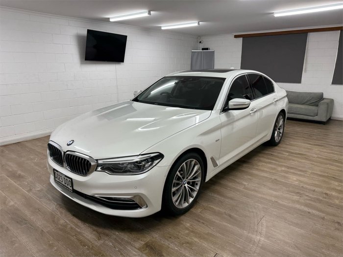 2017 BMW 5 Series 530i Luxury Line
