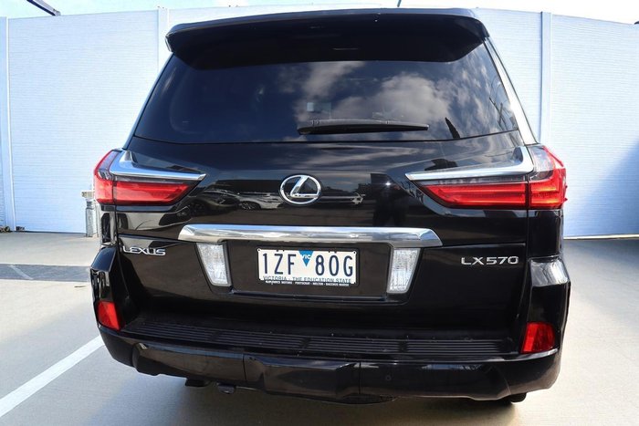 2016 Lexus LX 570