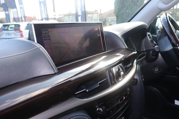 2016 Lexus LX 570