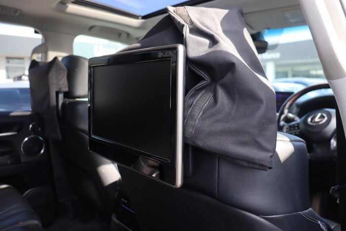 2016 Lexus LX 570