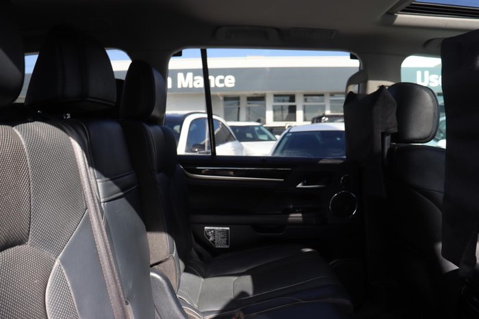 2016 Lexus LX 570