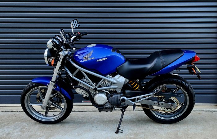 2005 Honda VTR250 VTR Blue