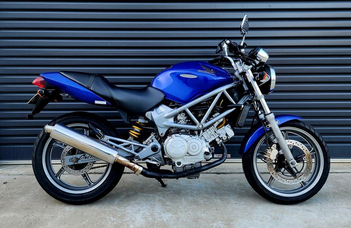 2005 Honda VTR250 VTR Blue