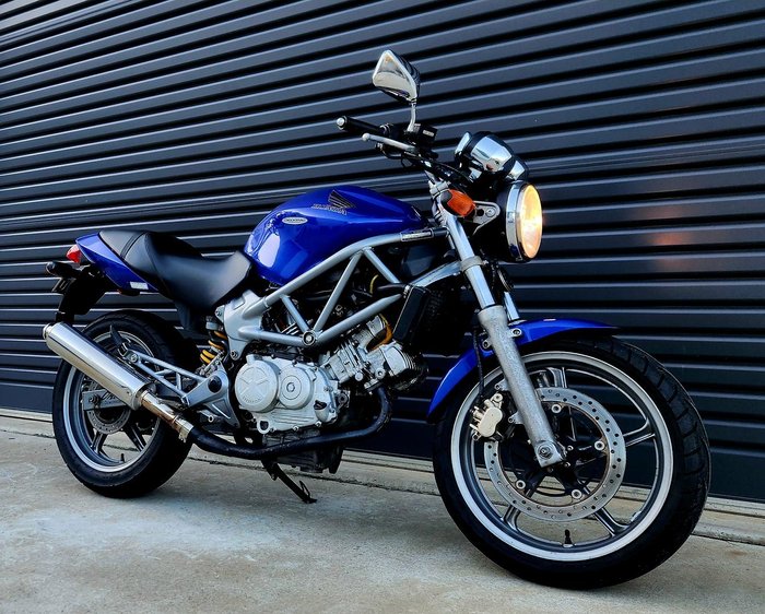 2005 Honda VTR250 VTR Blue