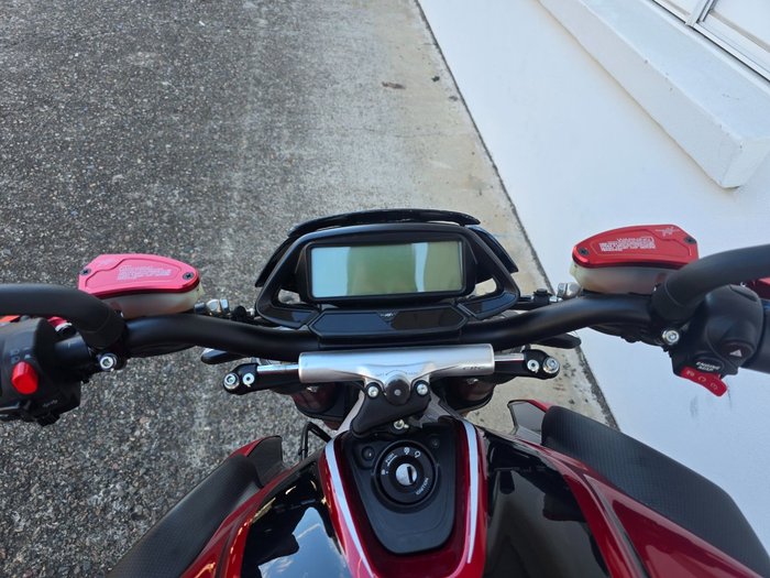 2019 MV Agusta BRUTALE 800 RR LEWIS HAMILTON RED