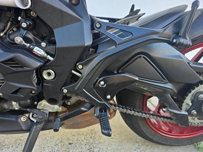 2019 MV Agusta BRUTALE 800 RR LEWIS HAMILTON RED