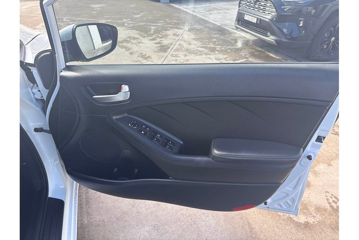 2015 Kia Cerato S