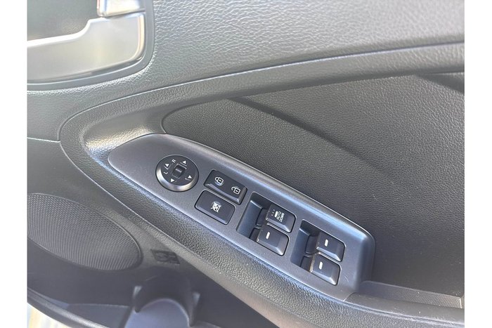 2015 Kia Cerato S