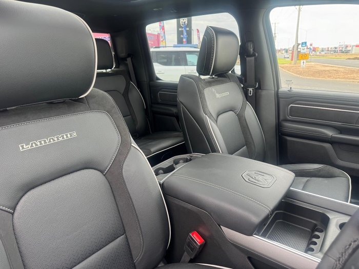 2025 RAM 1500 Laramie Sport Hurricane SO RamBox