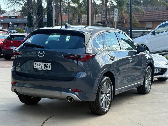 2025 Mazda CX-5 G25 Akera