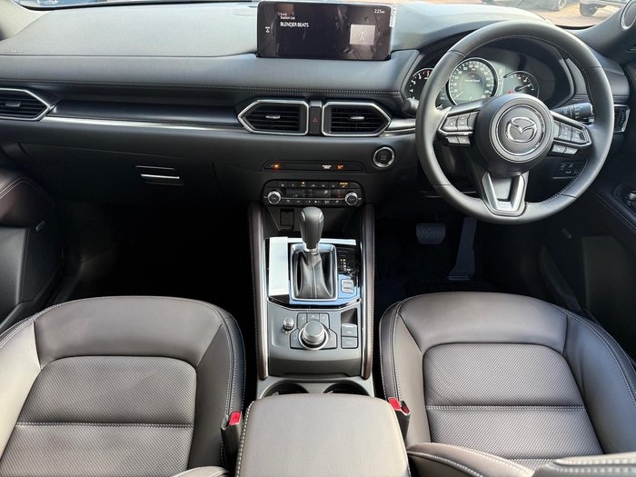 2025 Mazda CX-5 G25 Akera