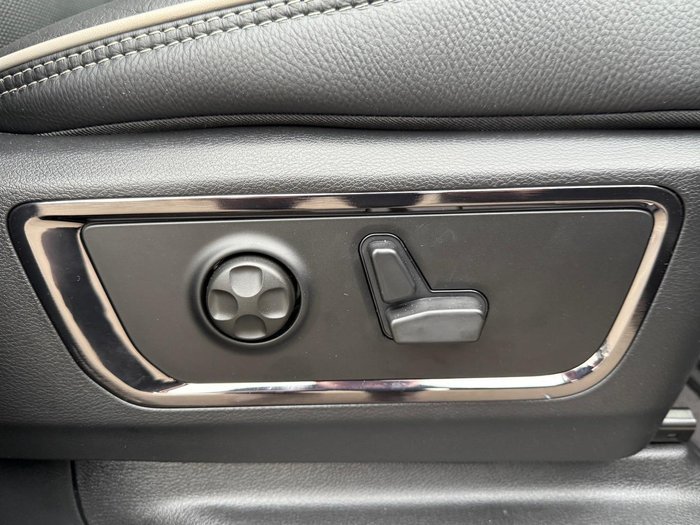 2025 RAM 1500 Limited Hurricane HO RamBox